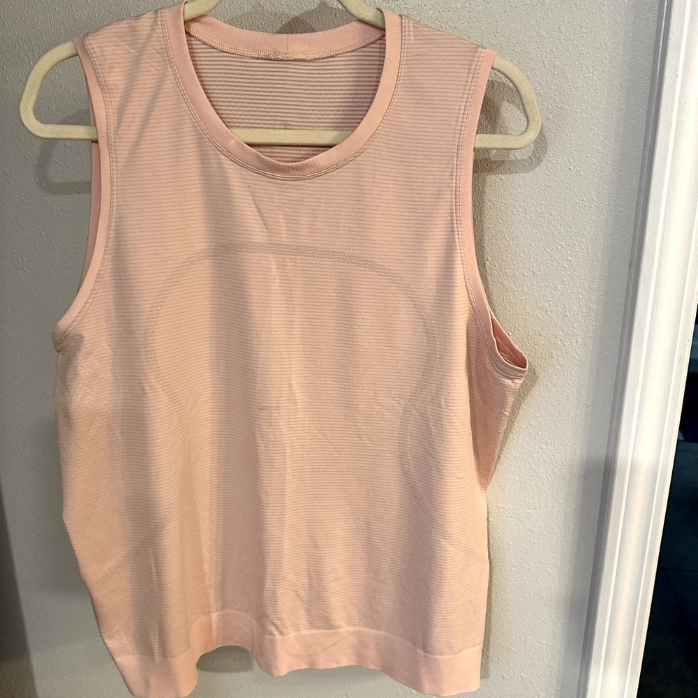 Lululemon Swiftly Breathe Relaxed Fit Tank